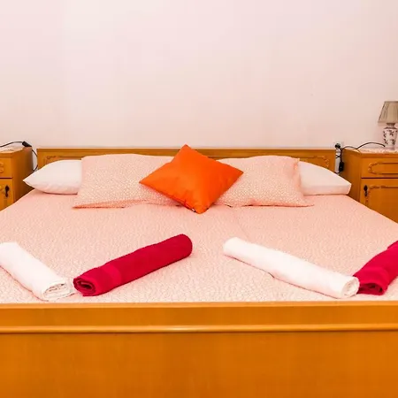 Apartma Vida